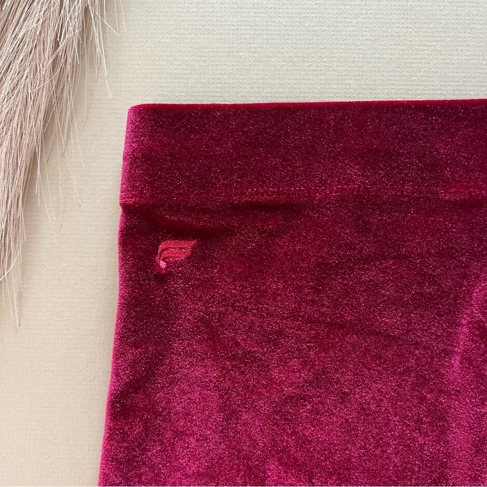 Fabletics Deep Pink Red Velour 9” Bike Shorts - Picture 8 of 15